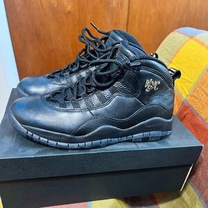 Nike Air Jordan 10 Retro NYC gold 2016